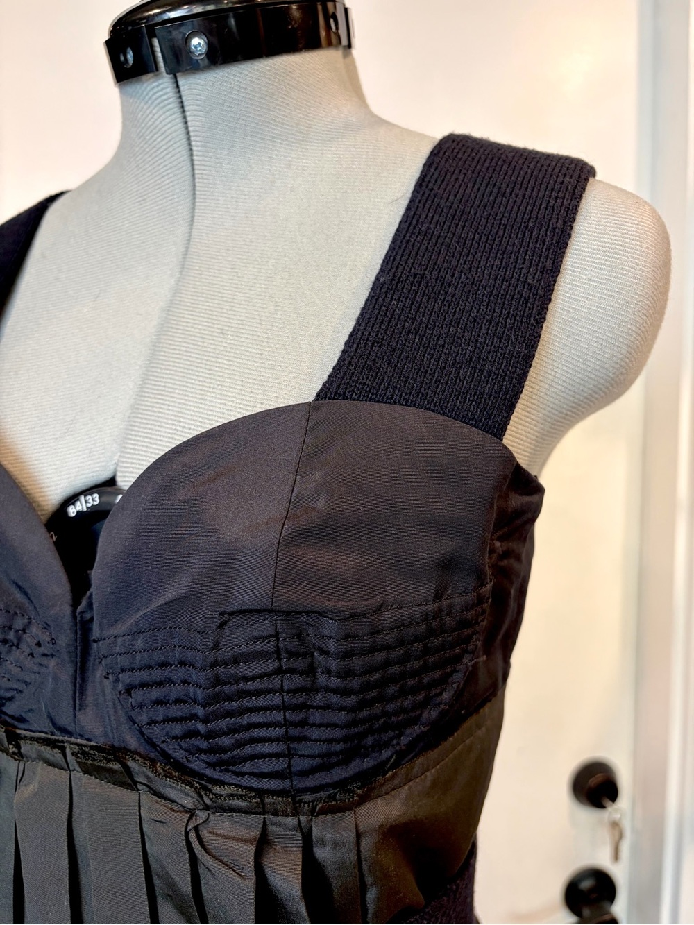 Prada VTG ‘06 Runway Look #8, Olive Taffeta Midi, Satin Bodice, knit straps, 38 - Picture 8 of 16